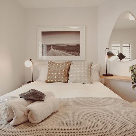 Апартаменты Luxury On Dorp Стелленбос Экстерьер фото